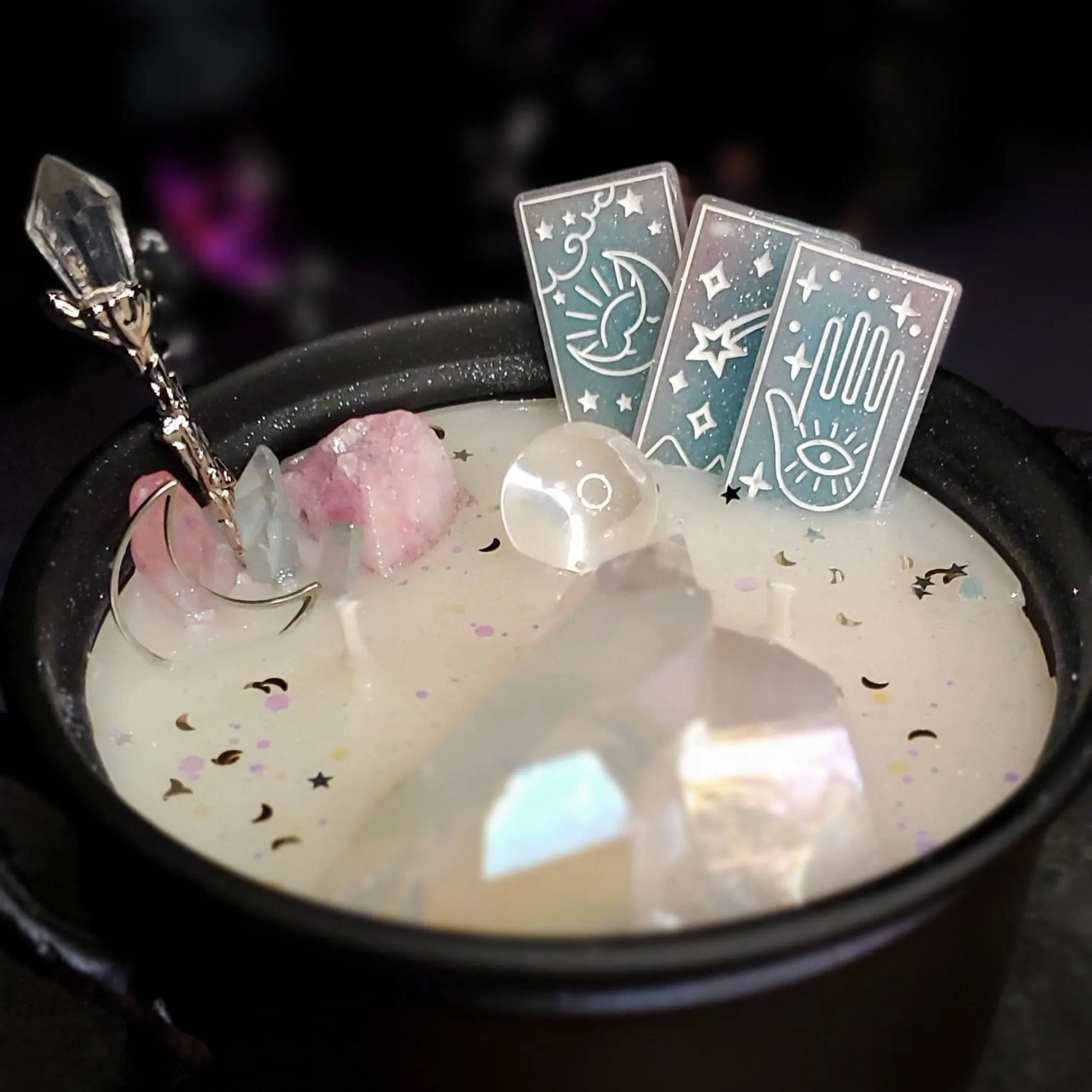 Deluxe Cauldron Candle - Pastel Tarot Cards Fundamental Magick