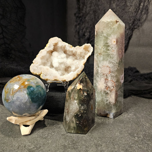 Earth Magick Capsule Crystal Collection